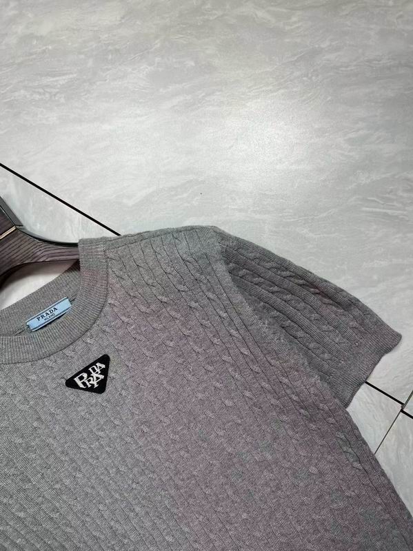 Prada M-3XL 11Lr67 (24)